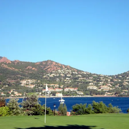 Agay Cap Esterel Village G1 - T2 Large Jardin - Ref: 55la Apartment