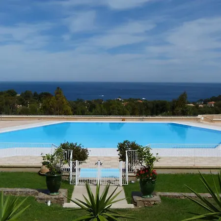 Agay Cap Esterel Village G1 - T2 Large Jardin - Ref: 55la